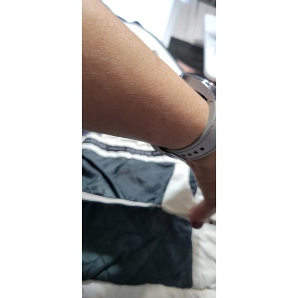 GEMYSE Women's Waterproof Ski Snow Jacket Winter Warm Lined Mountain Hiking Coat - Picture 16 of 16